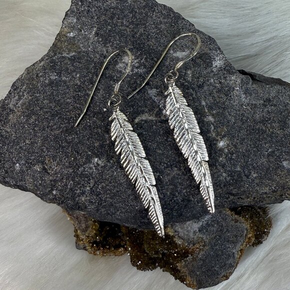 Sterling Silver Feather Dangle & Drop Pierced Earrings KC 925